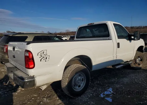 2011 Ford F250 Super Duty z USA, uszkodzony, nr VIN 1FTBF2B65BED01700